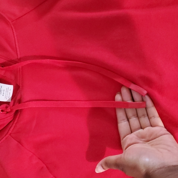 Women's Athletic Works Red Sweatshirt - Picture 3 of 7